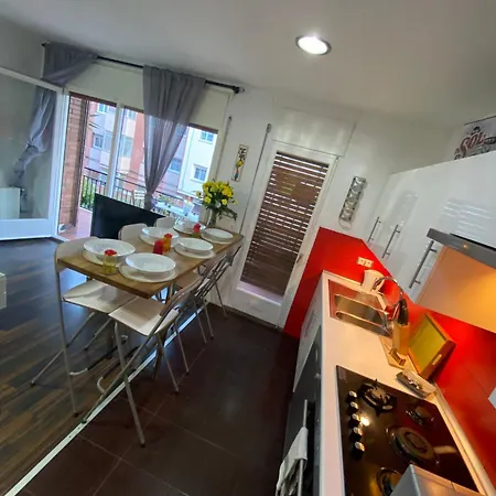 Apartamento - Minimum 3 Nights アパート